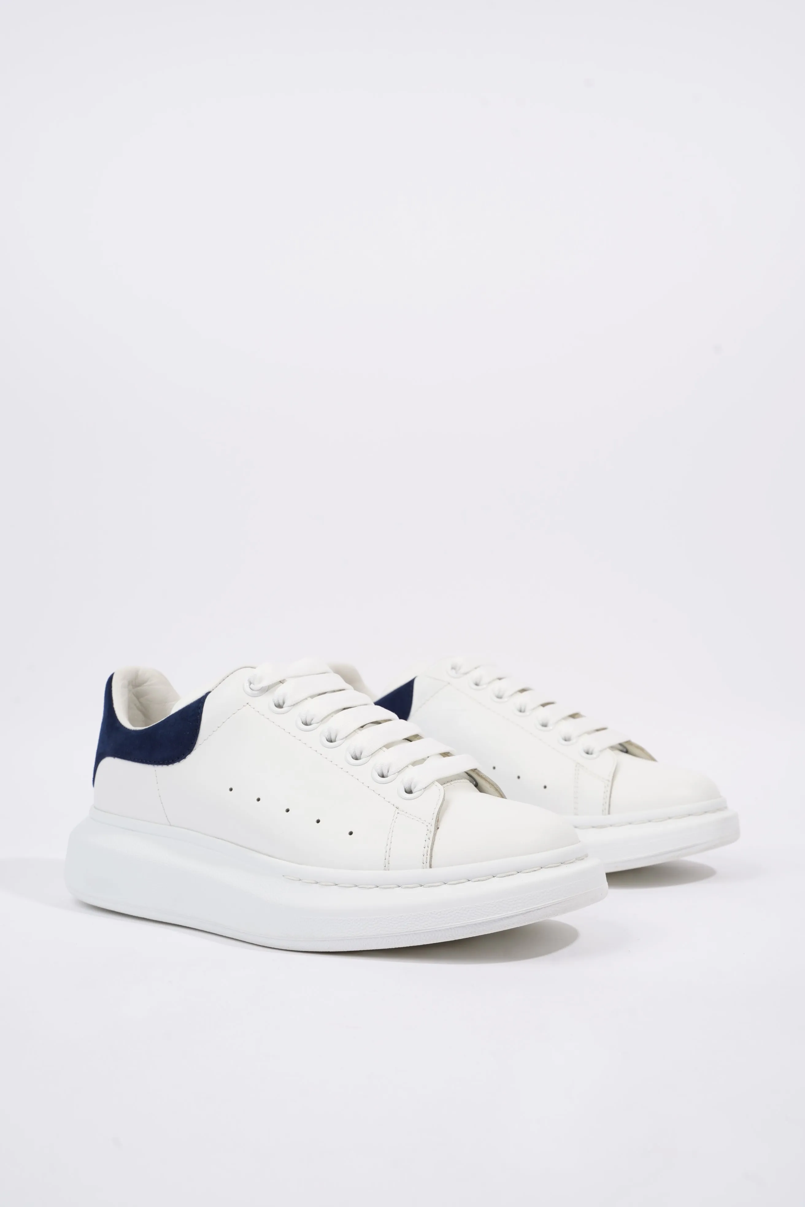 Alexander McQueen Womens Oversized Sneaker Navy Tab EU 39 / UK 6