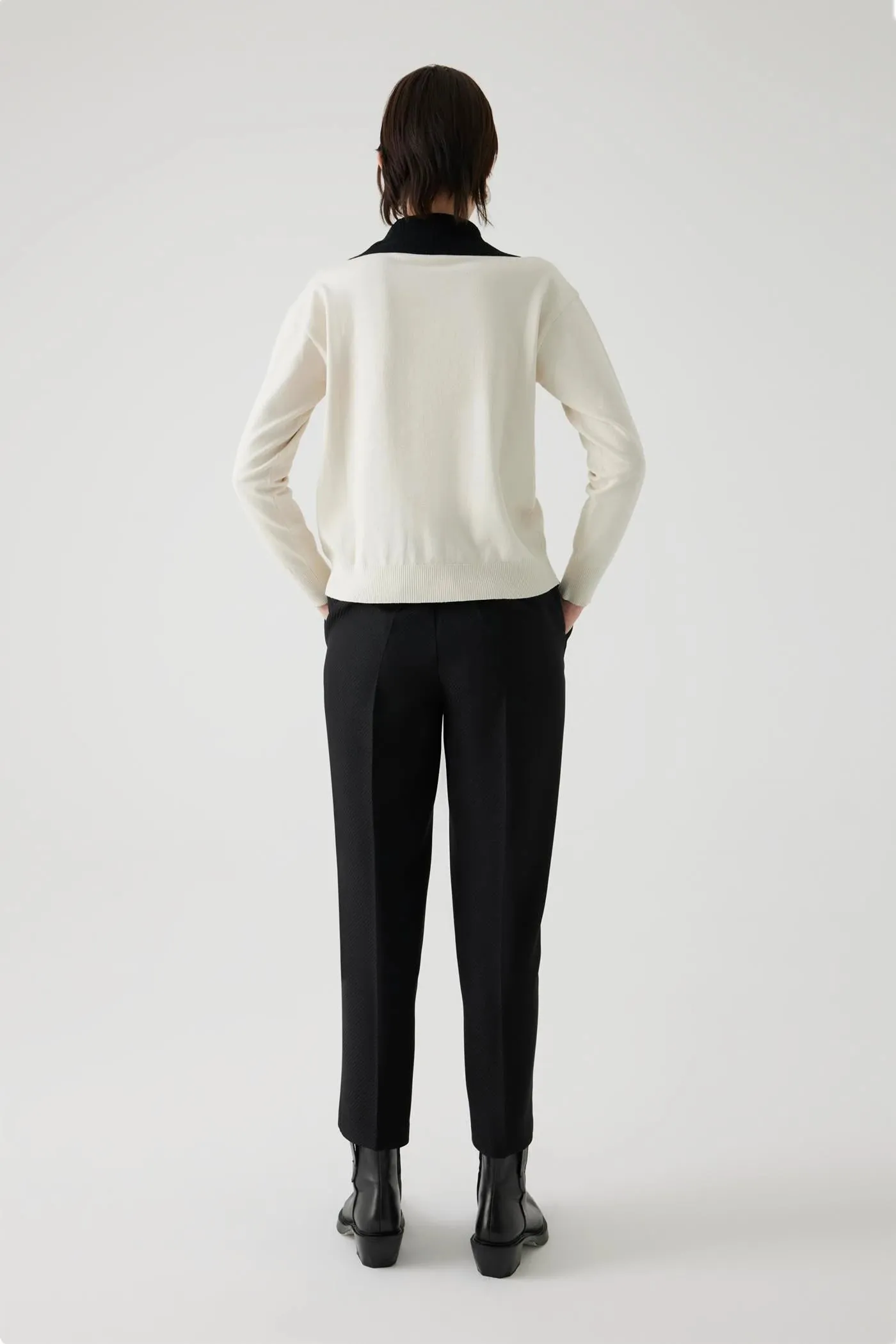 Exquise Abigail Black High Waisted Textured Trousers